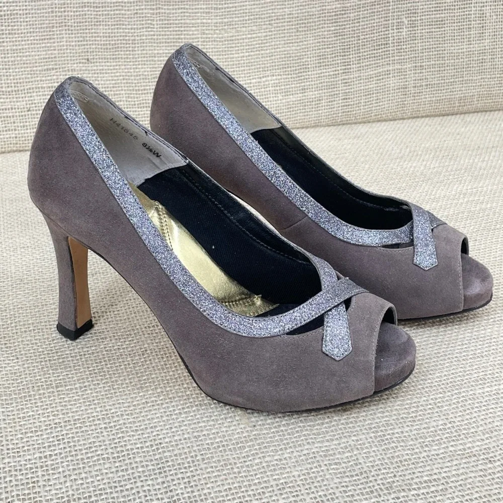 Ros Hommerson Red Collection Taupe‎ Suede Glitter Peep Toe Pumps Heels 8.5 Wide